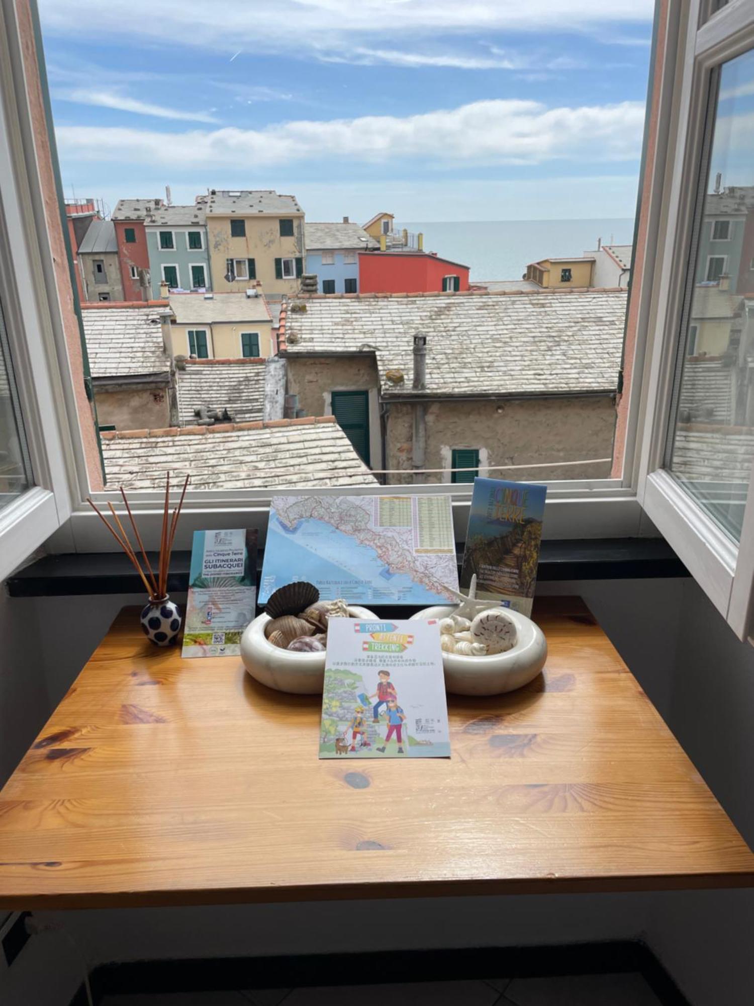 Camera Vista Mare Francesca Hotel Vernazza Exterior photo